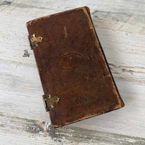 Antique (1865) Leather Bound Hardcover Prayer Book Brass Hinge Clasps - Picture 17 of 17